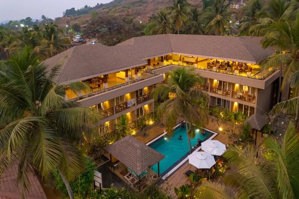 Riva Beach Resort โ second view